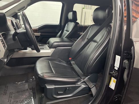 Used 2020 Ford F150 Lariat image 21