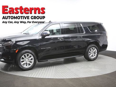 Used 2024 Chevrolet Suburban Premier RWD image 62