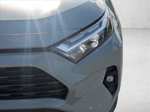 Used 2023 Toyota RAV4 XLE Premium FWD image 9