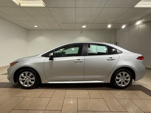 Certified 2026 Toyota Corolla LE FWD image 2