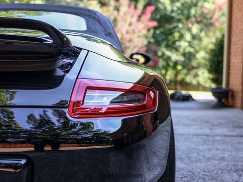 Used 2006 Porsche 911 Carrera S RWD image 64