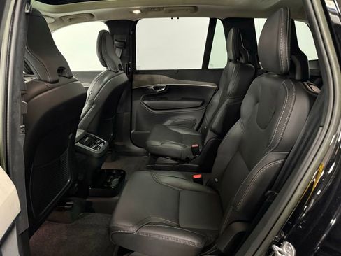 Used 2023 Volvo XC90 B6 Ultimate image 16