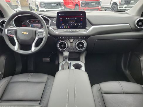 Used 2023 Chevrolet Blazer LT w/ LPO, Floor Liner Package FWD image 11