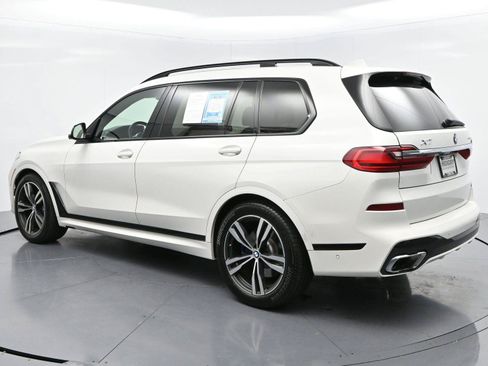 Used 2019 BMW X7 xDrive50i w/ M Sport Package AWD/4WD image 5