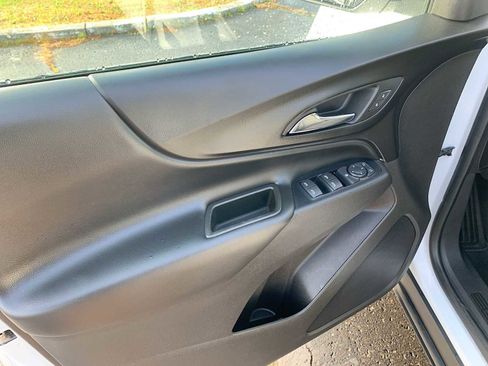 Used 2019 Chevrolet Equinox LT image 21