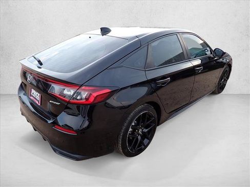 Used 2023 Honda Civic Sport image 4