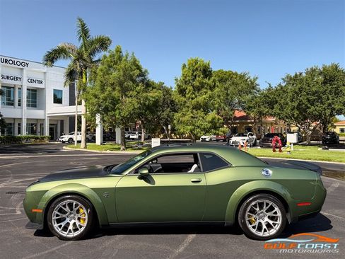 Used 2023 Dodge Challenger SRT Hellcat RWD image 36