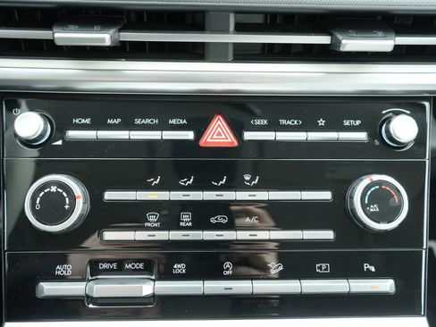 New 2026 Hyundai Santa Fe SE image 36