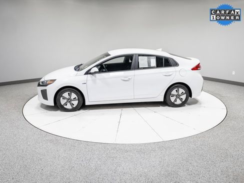 Used 2018 Hyundai Ioniq Blue image 30