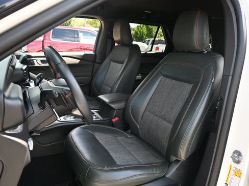 Used 2022 Ford Explorer Timberline AWD/4WD image 16