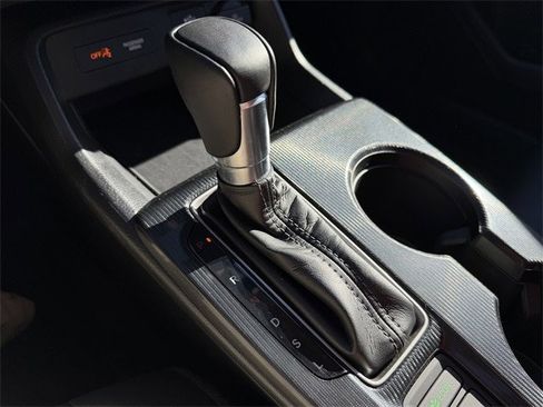 Used 2023 Honda Civic EX-L image 18