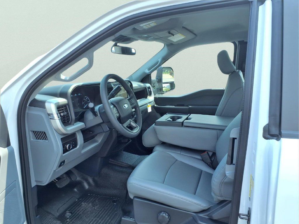 New 2026 Ford F350 XL RWD image 18
