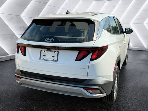 Certified 2026 Hyundai Tucson SE image 5
