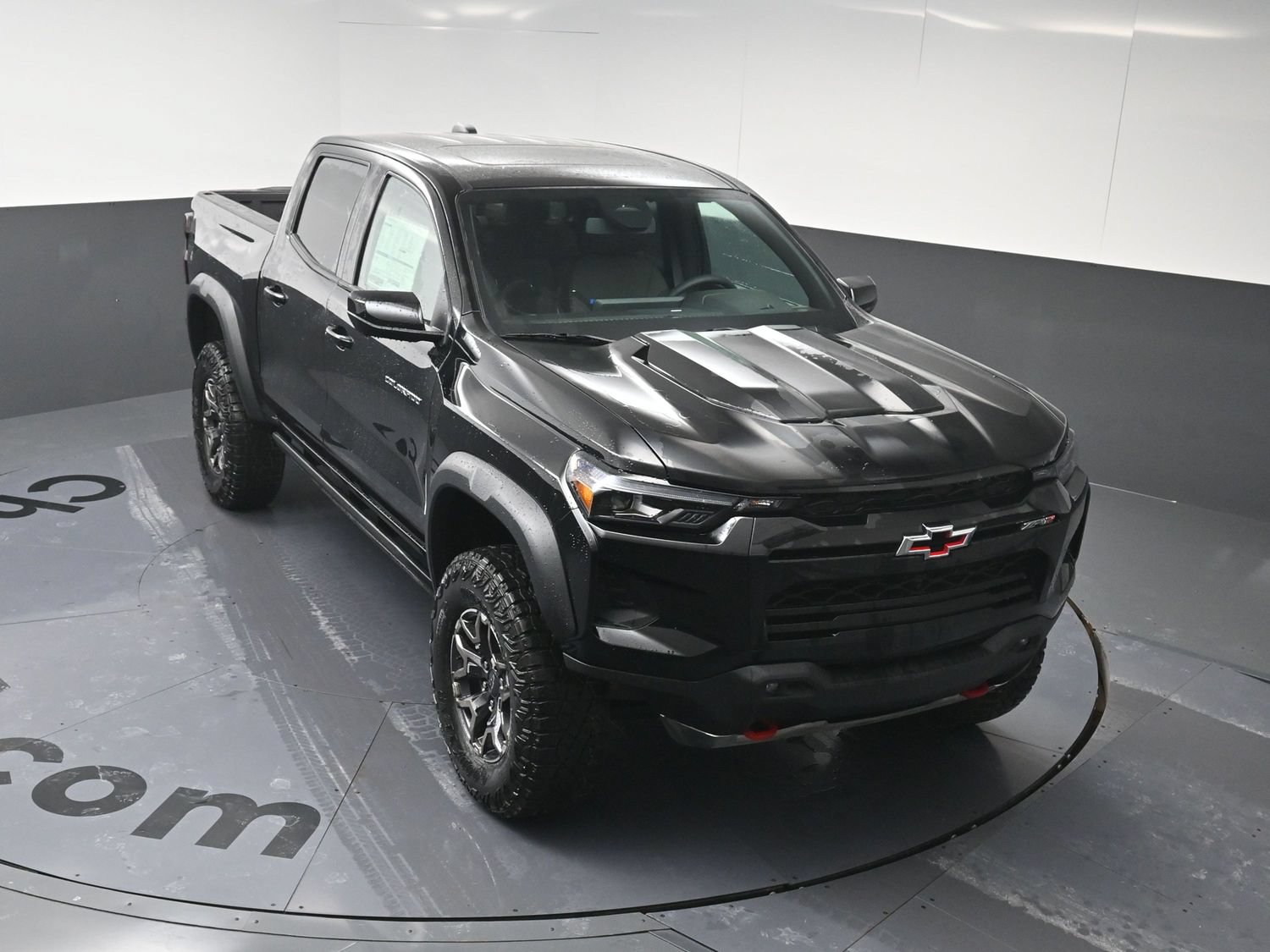 New 2026 Chevrolet Colorado ZR2 w/ Technology Package AWD/4WD image 30