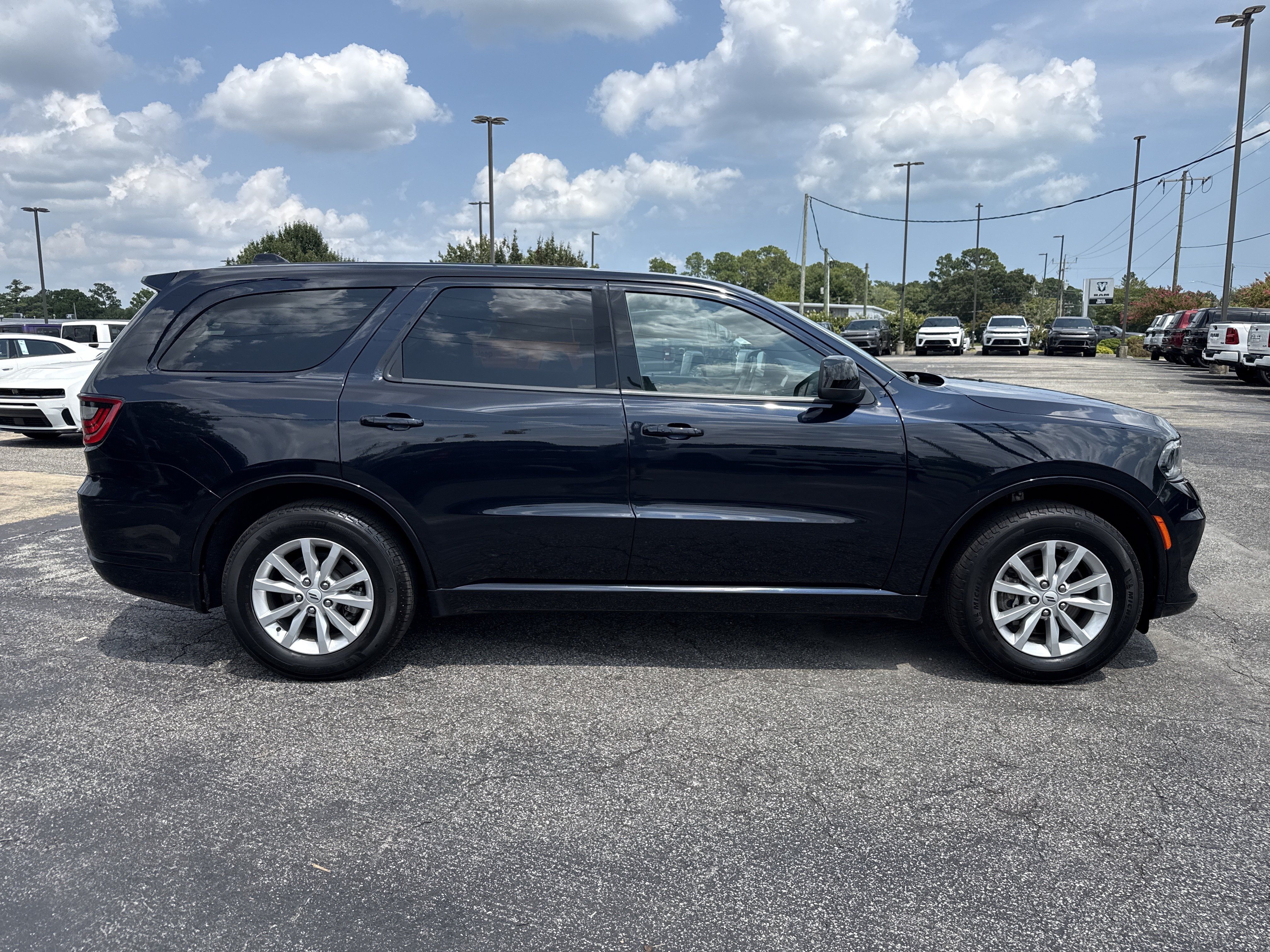 Used 2025 Dodge Durango GT RWD image 10