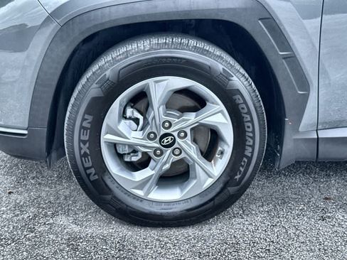 Used 2024 Hyundai Tucson SEL FWD image 11