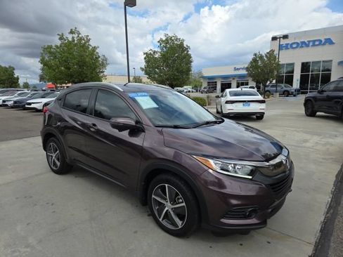 Certified 2022 Honda HR-V EX image 3