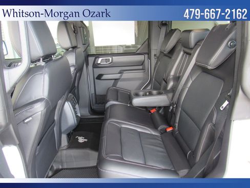 New 2025 Ford Bronco Outer Banks image 22