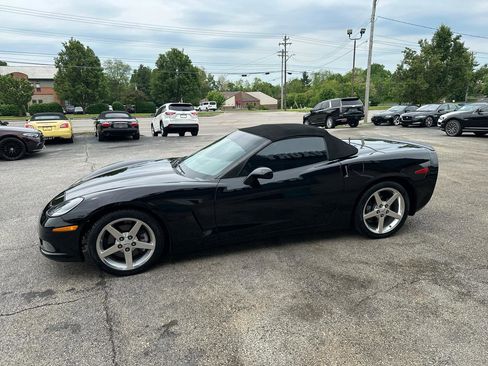 Used 2013 Chevrolet Corvette Convertible RWD image 24