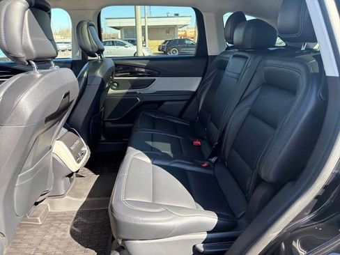 Certified 2024 Lincoln Nautilus Premier w/ Equipment Group 102A image 30