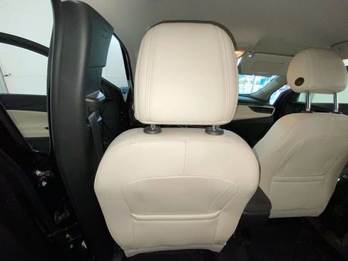 Used 2024 Buick Encore GX Sport Touring w/ Advanced Technology Package AWD/4WD image 35