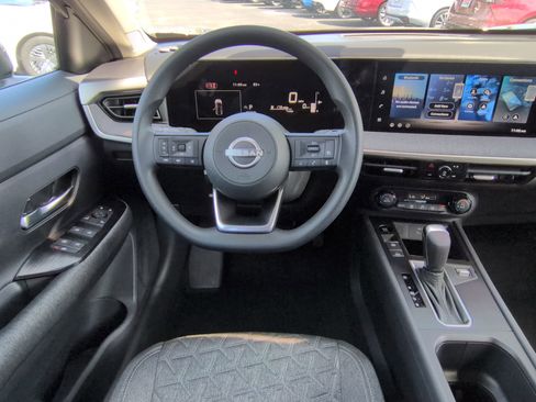 New 2026 Nissan Kicks SV w/ Charging Package FWD image 16