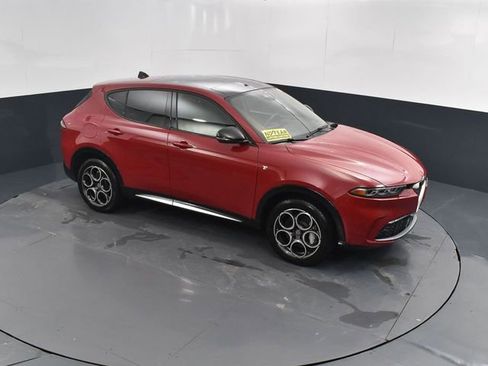 Used 2024 Alfa Romeo Tonale Ti image 38