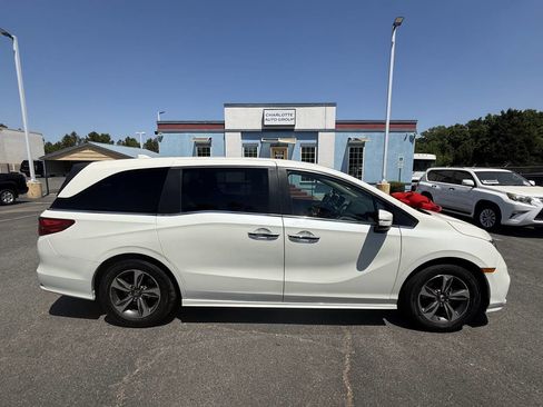 Used 2018 Honda Odyssey Touring image 7