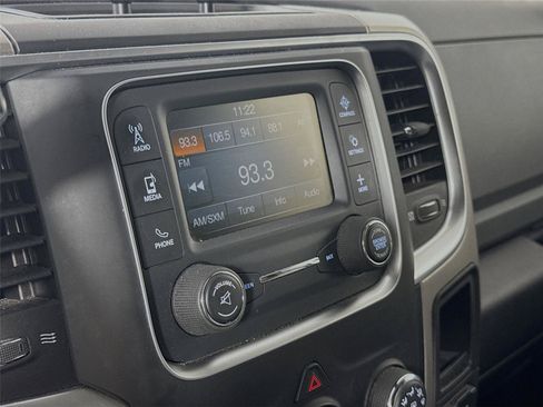 Used 2018 RAM 2500 Big Horn AWD/4WD image 9