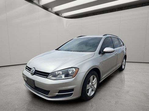 Used 2015 Volkswagen Golf TDI S FWD image 1