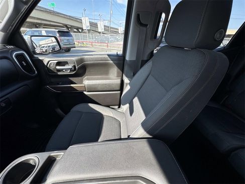 Used 2022 Chevrolet Silverado 1500 LT image 30
