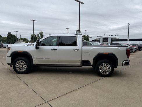 Used 2023 GMC Sierra 2500 Denali w/ Denali Ultimate Package AWD/4WD image 8