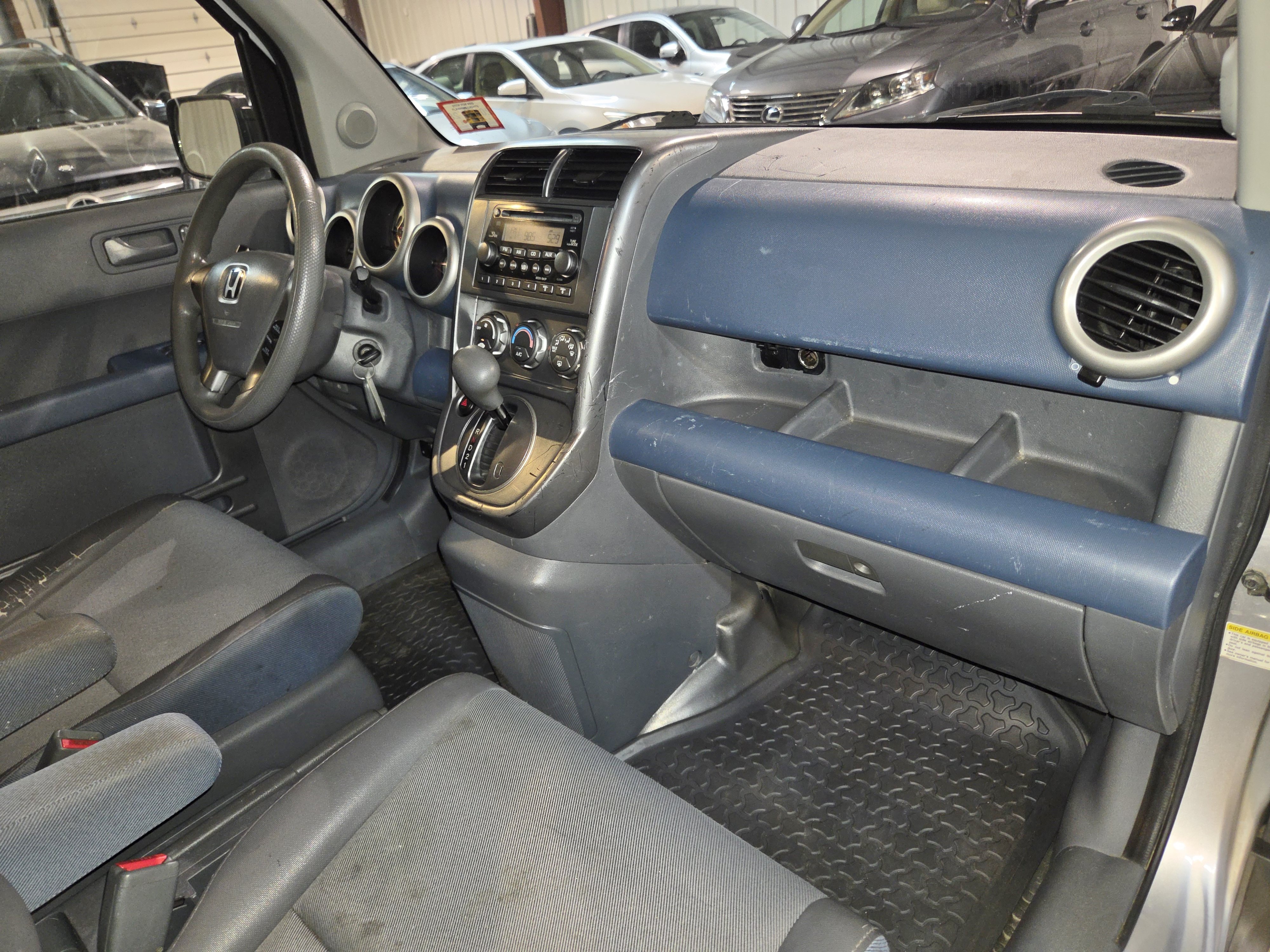 Used 2004 Honda Element EX image 26