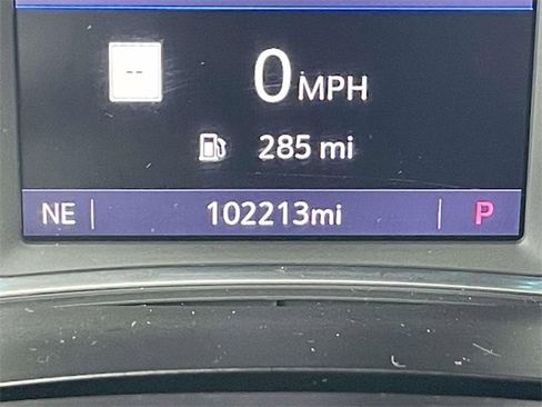 Used 2021 Chevrolet Traverse High Country image 24