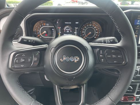 New 2026 Jeep Gladiator Sport AWD/4WD image 20