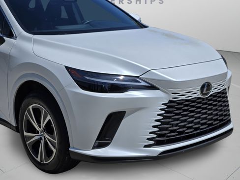 Used 2025 Lexus RX 350 Premium w/ Accessory Package (Z1) FWD image 32
