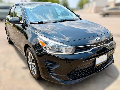 Used 2021 Kia Rio S w/ Technology Package FWD image 2