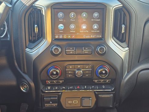 Used 2020 Chevrolet Silverado 2500 LTZ w/ LTZ Premium Package image 13