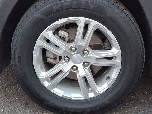 Certified 2022 GMC Terrain SLE w/ Driver Convenience Package image 28