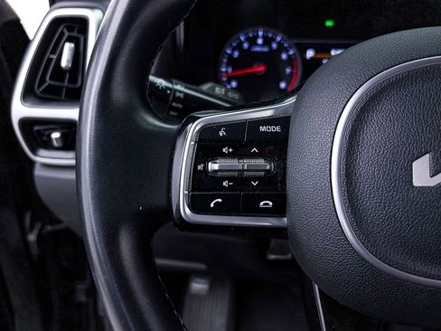 Used 2022 Kia Sorento S w/ Panoramic Sunroof Package image 31