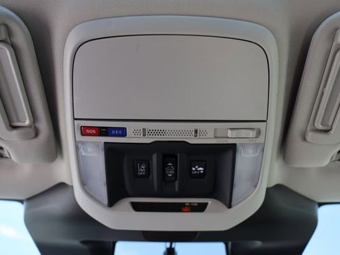 Certified 2023 Subaru Forester Premium AWD/4WD image 48