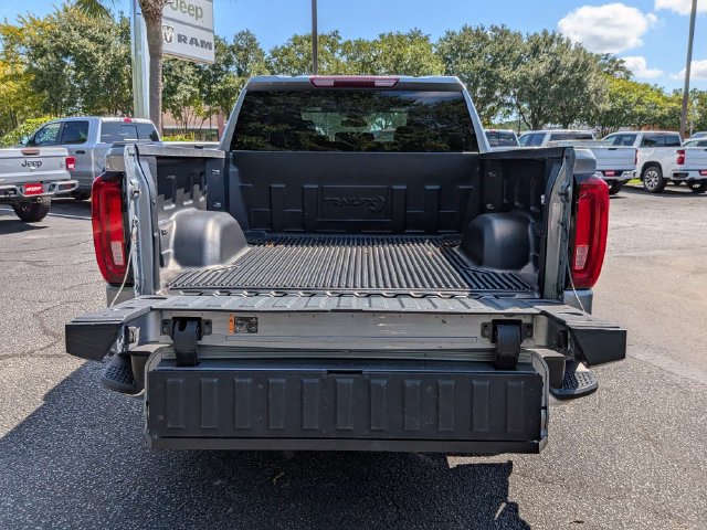 Used 2025 GMC Sierra 1500 SLT AWD/4WD image 15