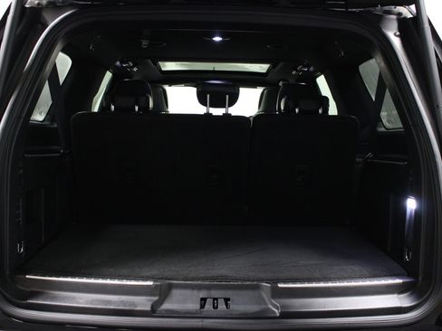 Used 2019 Lincoln Navigator L Select w/ Technology Package image 15