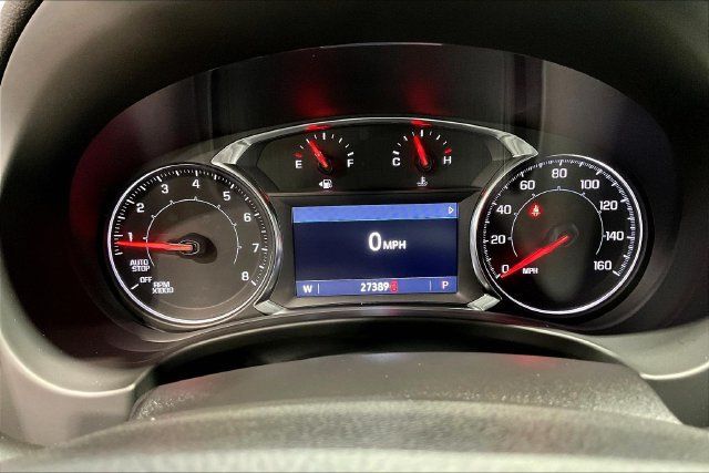 Used 2023 GMC Terrain SLT w/ Elevation Edition FWD image 12