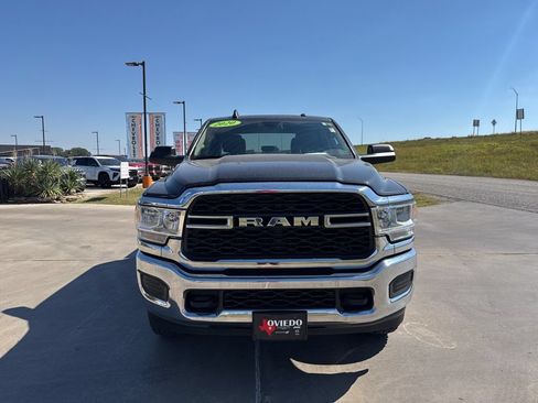Used 2020 RAM 2500 Tradesman w/ Chrome Appearance Group AWD/4WD image 2