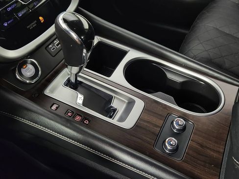 Used 2019 Nissan Murano Platinum image 22