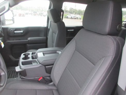 New 2026 GMC Sierra 1500 Pro w/ Pro Value Package AWD/4WD image 13
