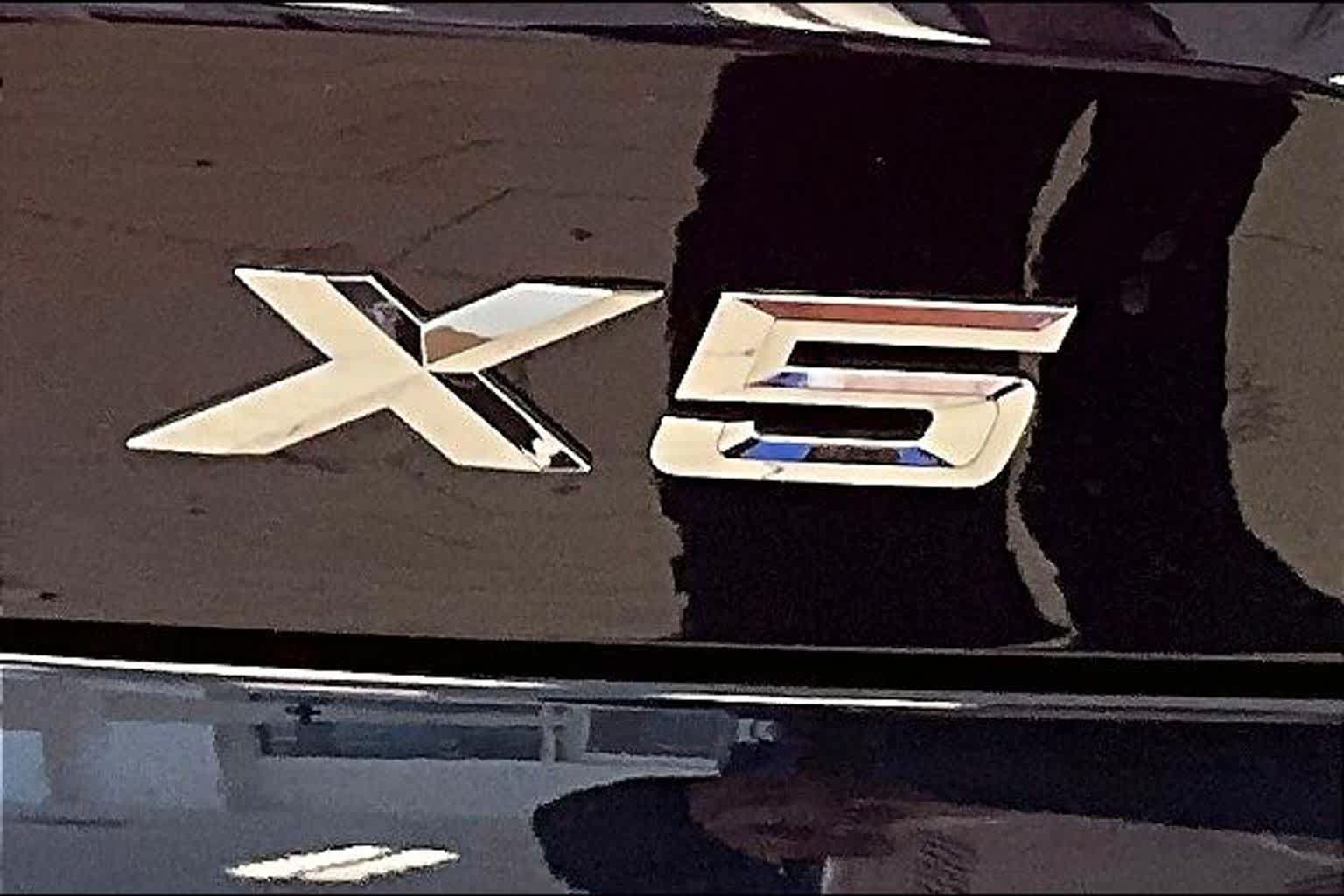 Used 2024 BMW X5 xDrive40i w/ Executive Package AWD/4WD image 29
