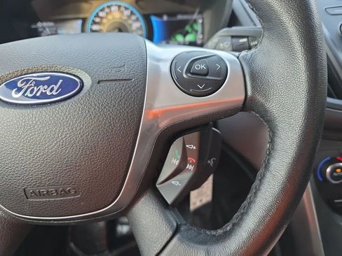 Used 2017 Ford C-MAX SE image 18