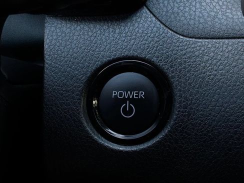 Used 2026 Toyota Camry SE FWD image 28